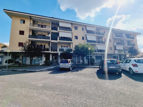 appartamento in vendita ad Aprilia