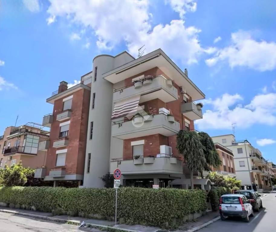 appartamento in vendita ad Aprilia