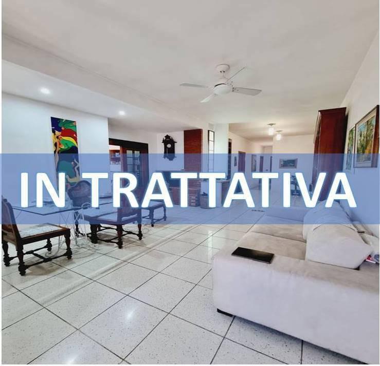 appartamento in vendita ad Aprilia in zona Campo di Carne