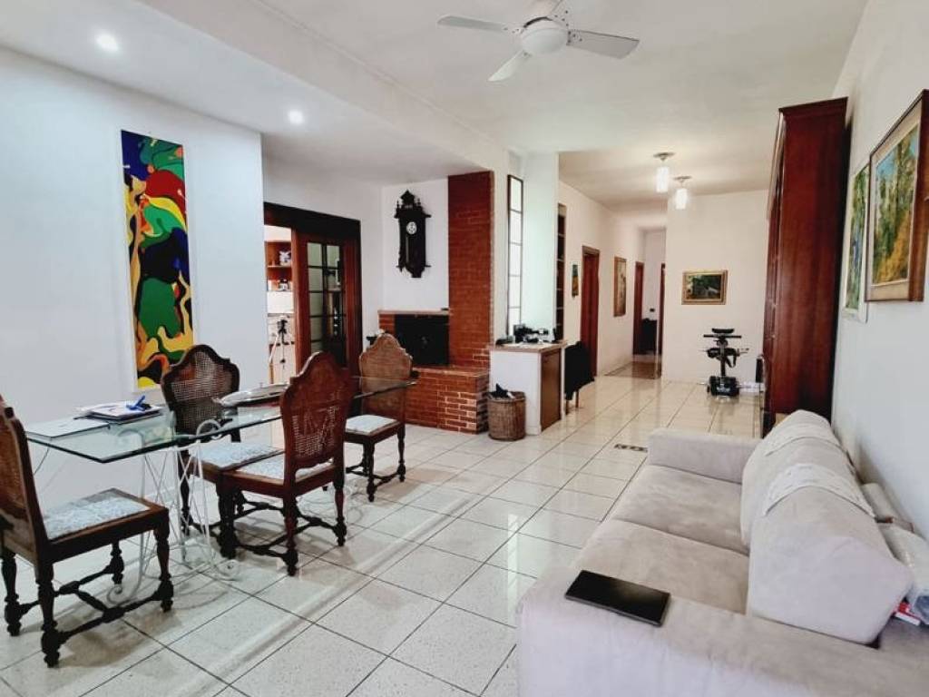 appartamento in vendita ad Aprilia in zona Campo di Carne