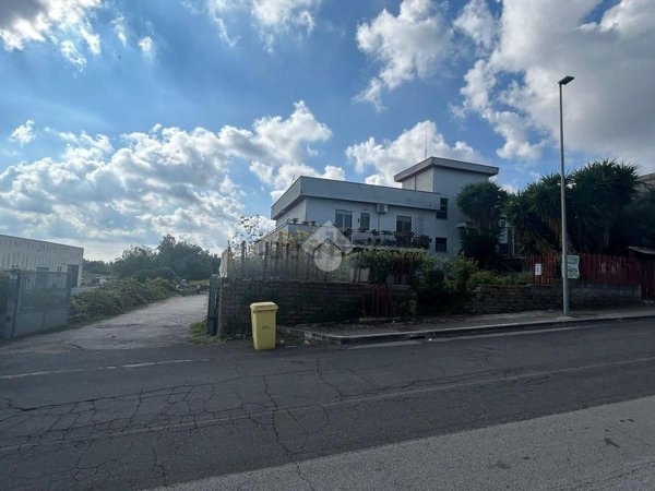 terreno edificabile in vendita ad Aprilia