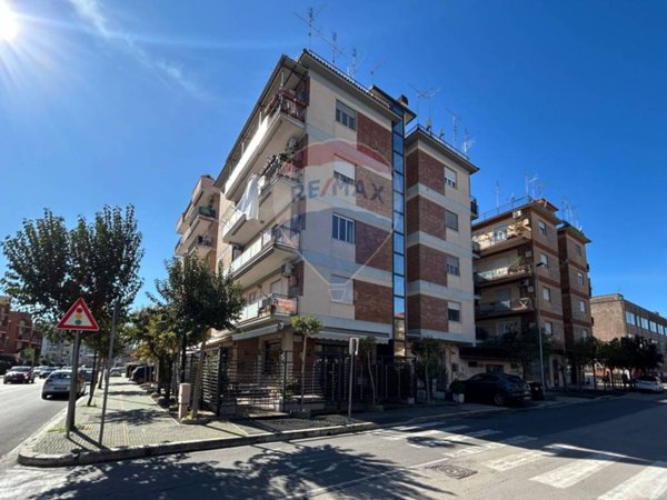 appartamento in vendita ad Aprilia