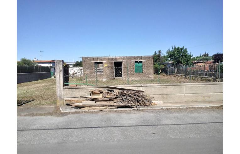 terreno agricolo in vendita ad Aprilia in zona Campo di Carne
