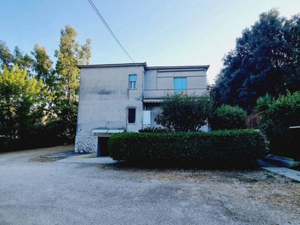 appartamento in vendita ad Aprilia