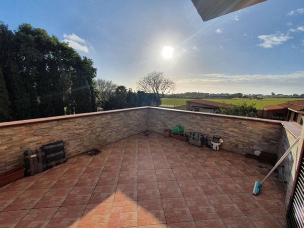 appartamento in vendita ad Aprilia in zona Riserva Nuova