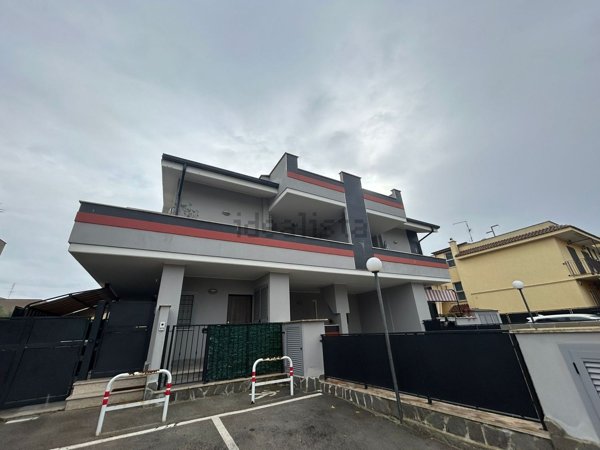 appartamento in vendita ad Aprilia