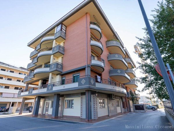 appartamento in vendita ad Aprilia