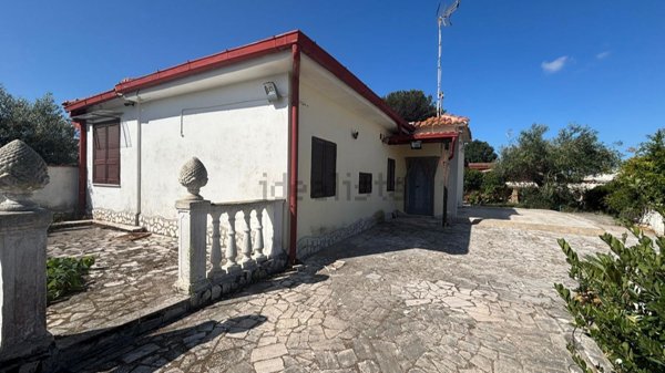casa indipendente in vendita ad Aprilia