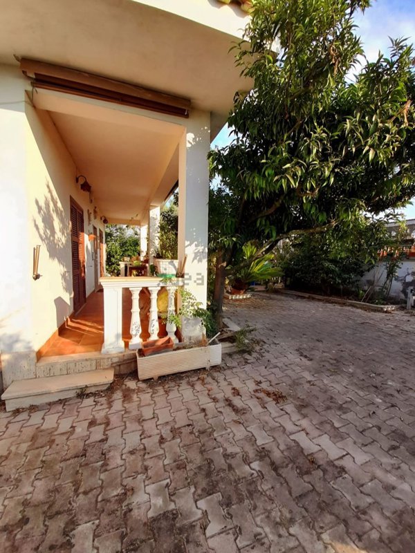 quadrivano in vendita ad Aprilia in zona Cogna