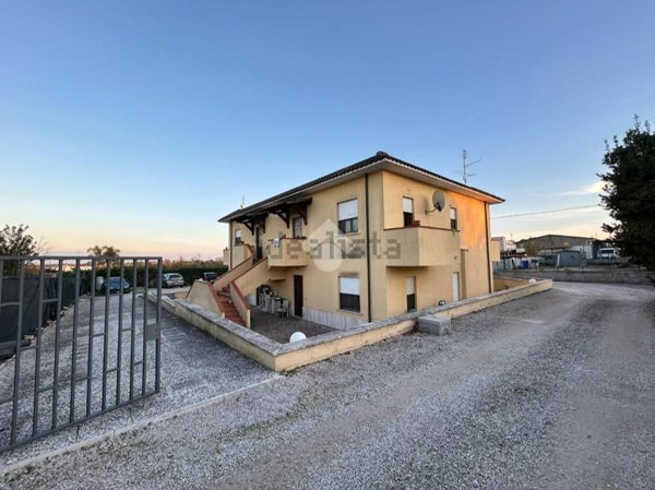 appartamento in vendita ad Aprilia in zona Riserva Nuova