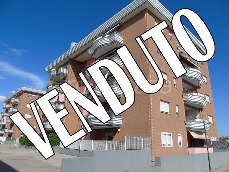 appartamento in vendita ad Aprilia