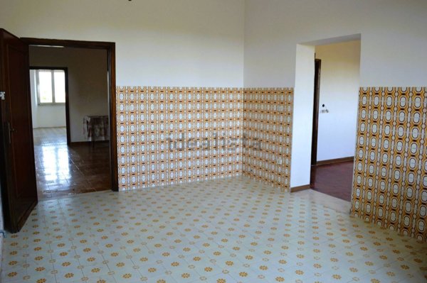 appartamento in vendita ad Aprilia in zona Genio Civile