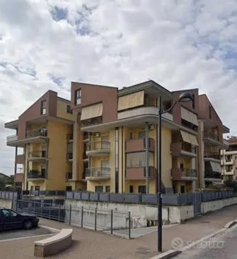 appartamento in vendita ad Aprilia