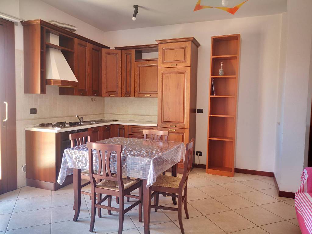 appartamento in vendita ad Aprilia