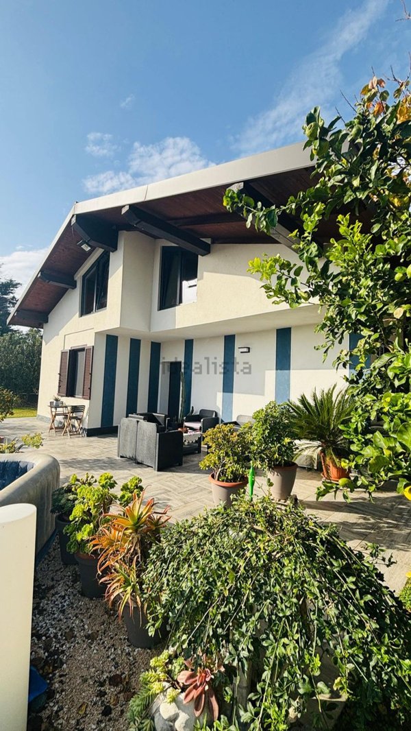 casa indipendente in vendita ad Aprilia
