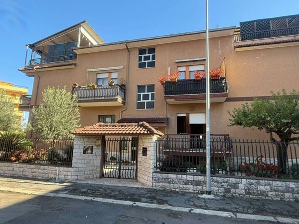 appartamento in vendita ad Aprilia