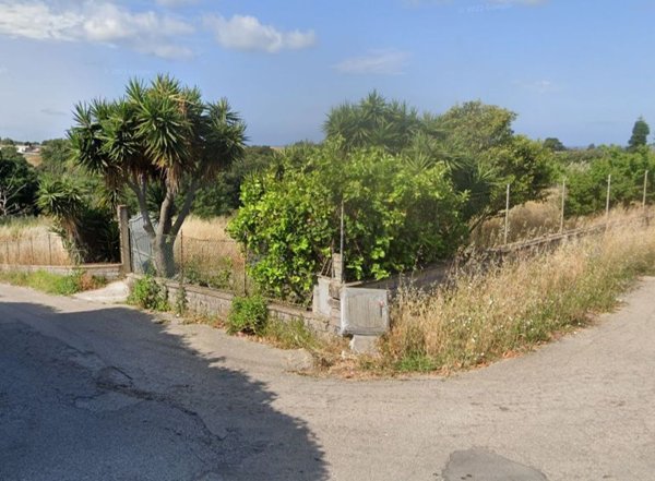 terreno edificabile in vendita ad Aprilia in zona Fossignano