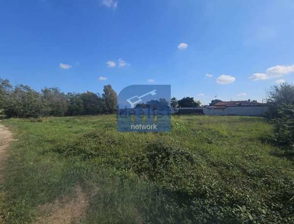 terreno edificabile in vendita ad Aprilia