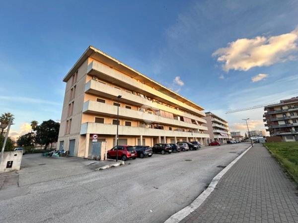 appartamento in vendita ad Aprilia
