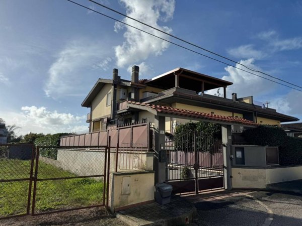 appartamento in vendita ad Aprilia