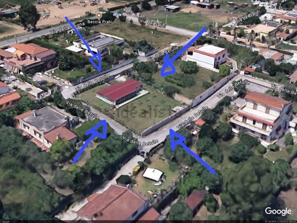 casa indipendente in vendita ad Aprilia in zona Campo di Carne