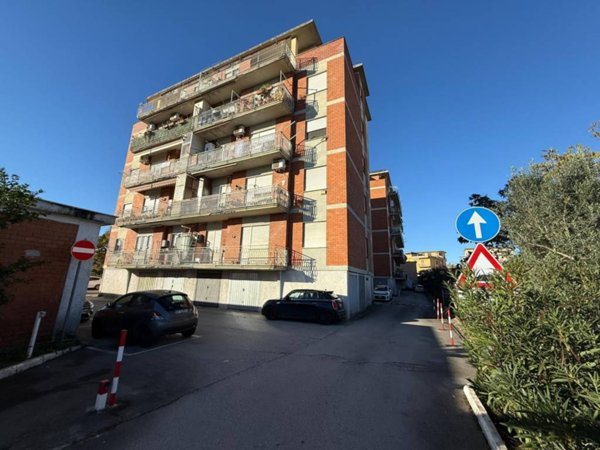 appartamento in vendita ad Aprilia