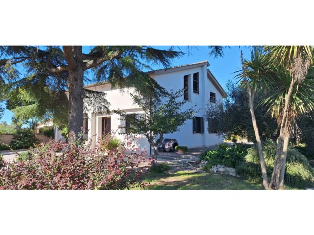 casa indipendente in vendita ad Aprilia