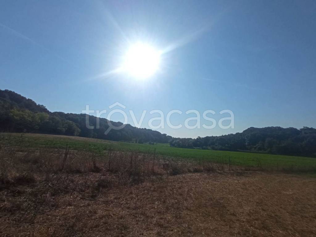 casa indipendente in vendita ad Aprilia in zona Fossignano