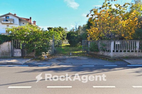 casa indipendente in vendita ad Aprilia in zona Genio Civile