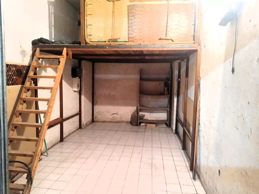 ufficio in vendita ad Aprilia