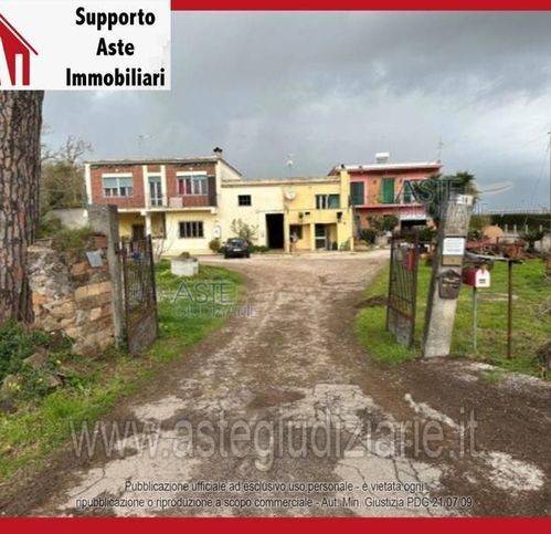 appartamento in vendita ad Aprilia in zona Campoverde