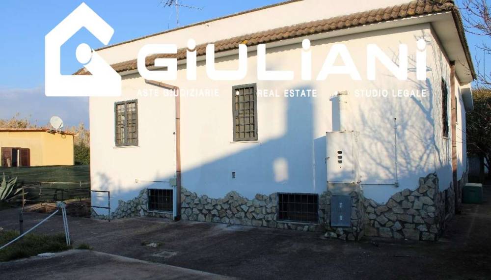 casa indipendente in vendita ad Aprilia
