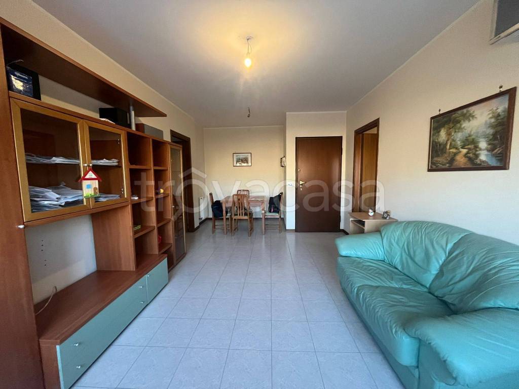 appartamento in vendita ad Aprilia