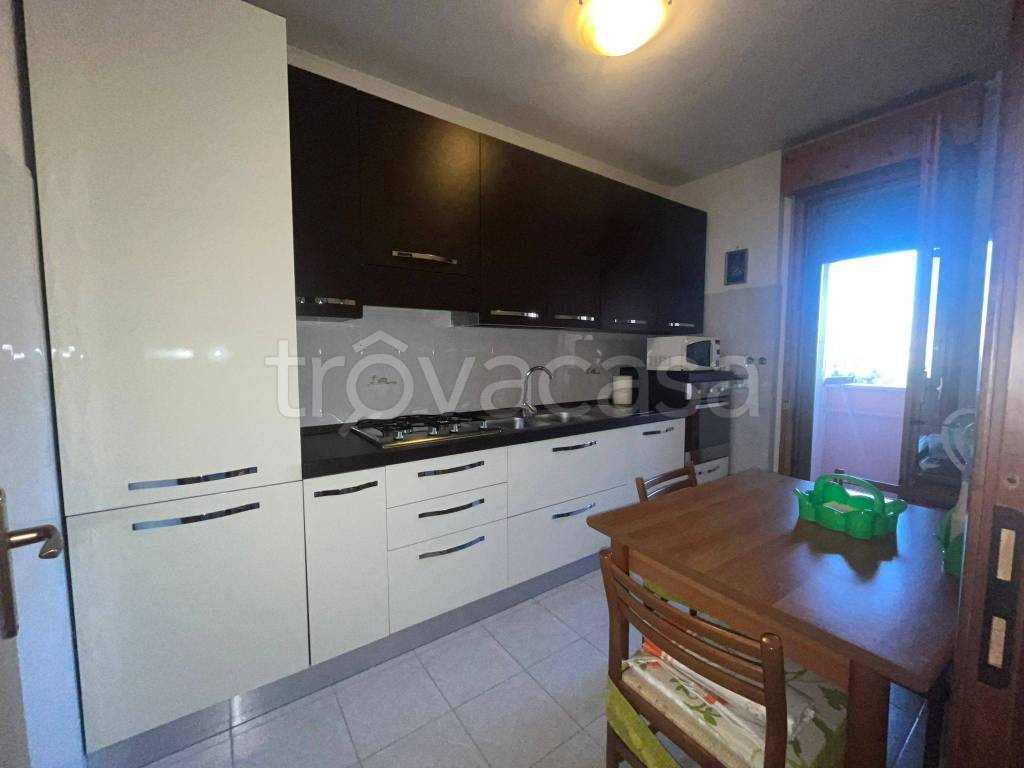 appartamento in vendita ad Aprilia