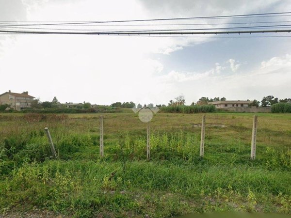 terreno agricolo in vendita ad Aprilia in zona Campo di Carne