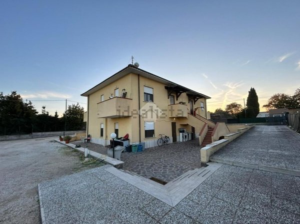 appartamento in vendita ad Aprilia