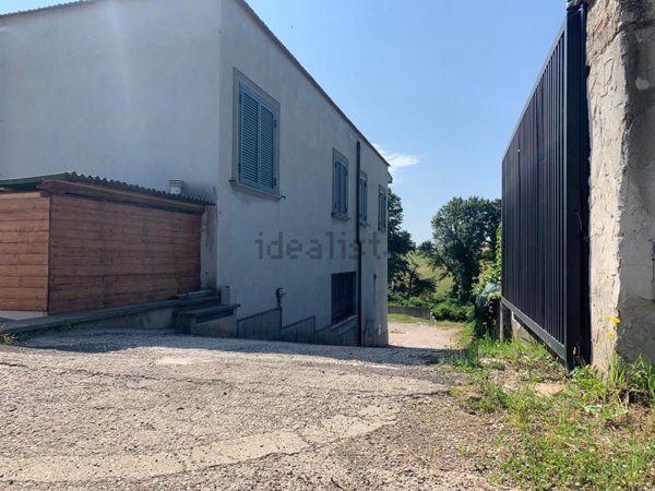 appartamento in vendita ad Aprilia