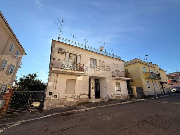 appartamento in vendita ad Aprilia