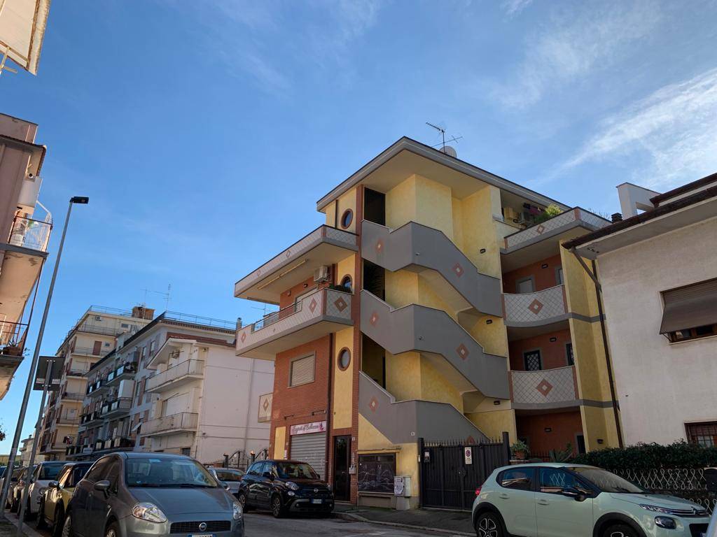 appartamento in vendita ad Aprilia