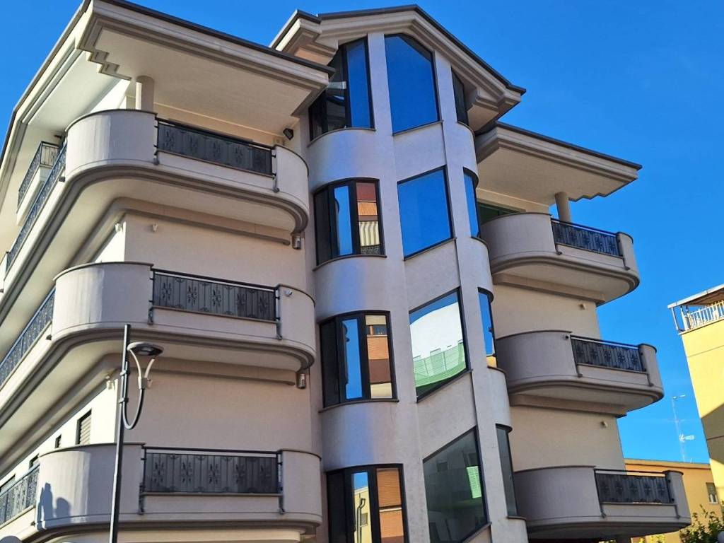 appartamento in vendita ad Aprilia