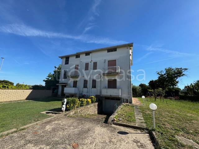 appartamento in vendita ad Aprilia