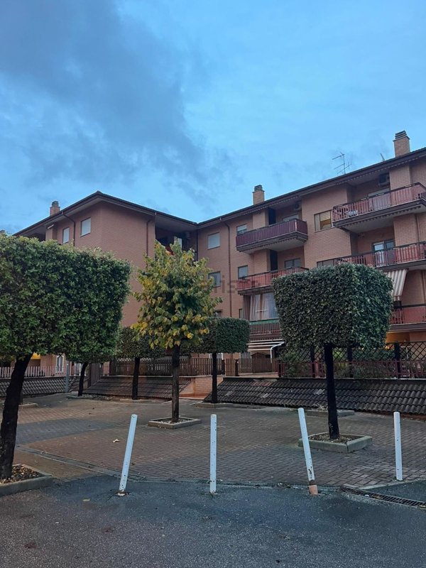 appartamento in vendita ad Aprilia