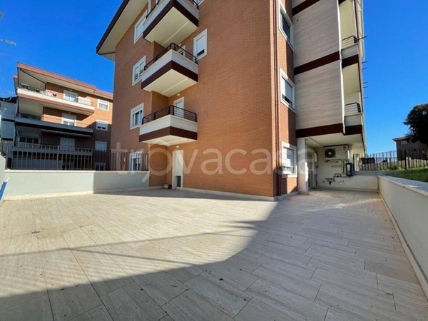 appartamento in vendita ad Aprilia