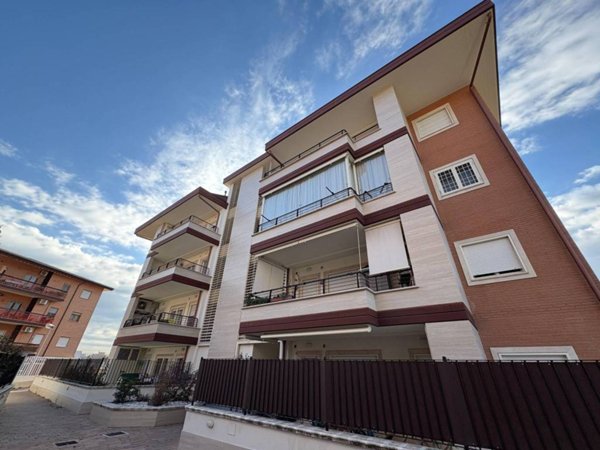 appartamento in vendita ad Aprilia