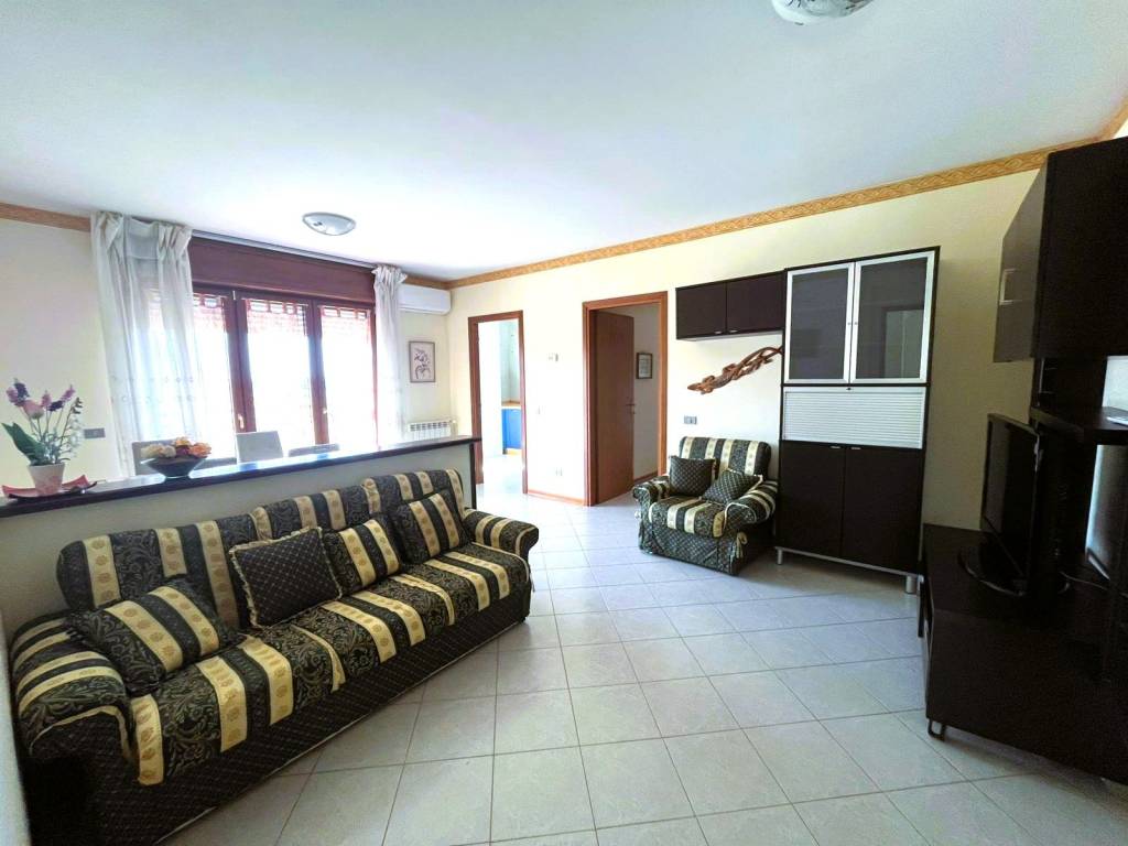 appartamento in vendita ad Aprilia