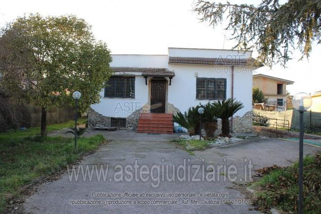 casa indipendente in vendita ad Aprilia in zona Pantanelle