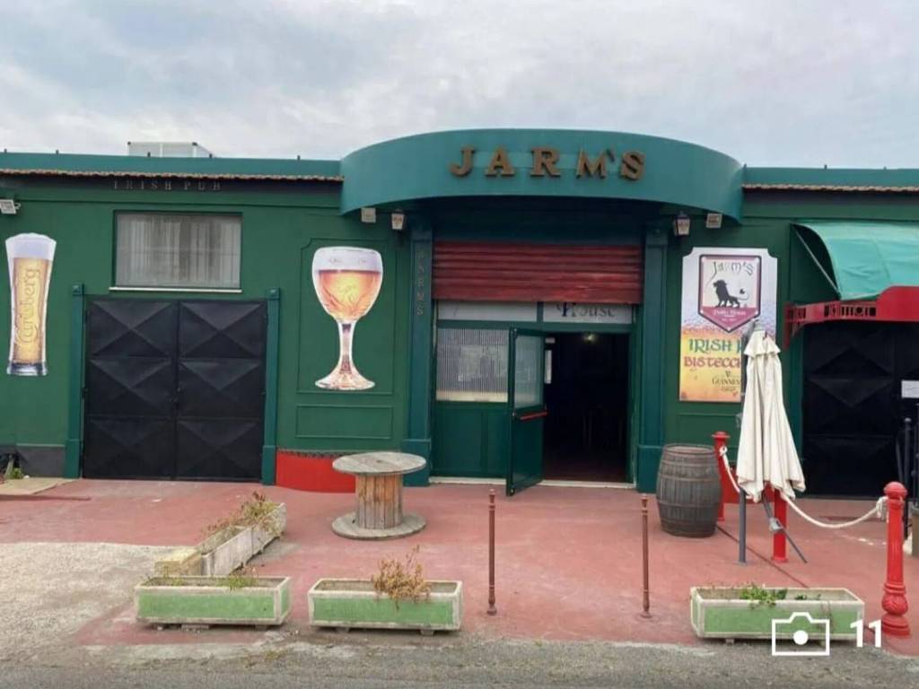 locale commerciale in vendita ad Aprilia in zona Casalazzara