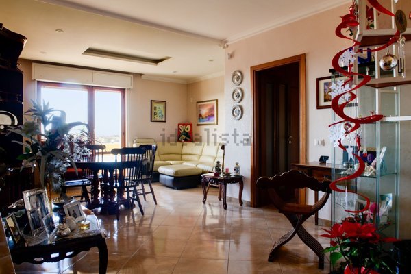 appartamento in vendita ad Aprilia