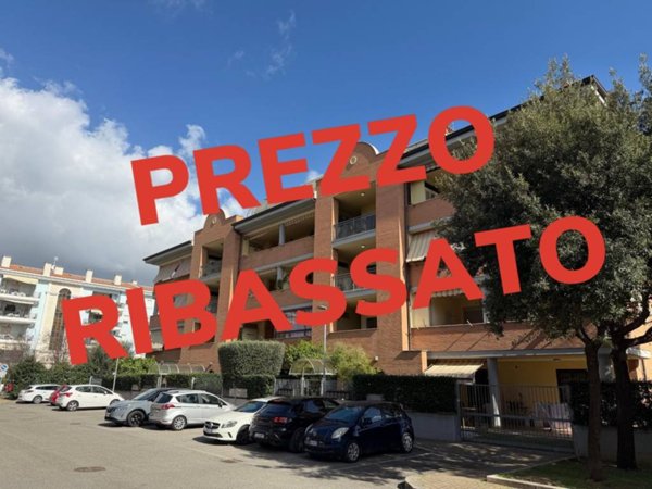 appartamento in vendita ad Aprilia