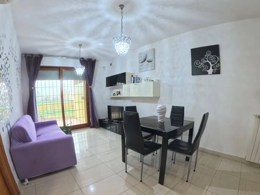 appartamento in vendita ad Aprilia